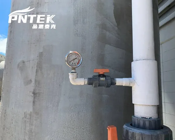 How to Pressure Test Against a Ball Valve A diagram showing a pipeline setup for testing with the valve open, then closed